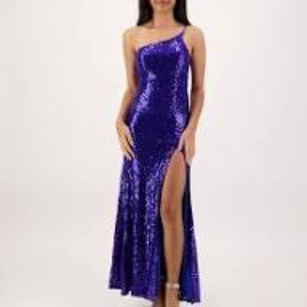 NWT Crystal Doll Juniors' One-Shoulder Floral-Sequin Gown